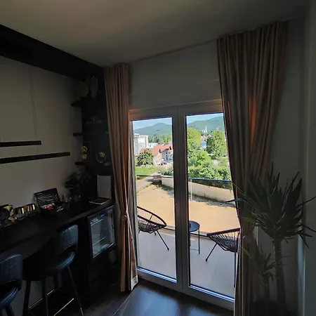 Apartment Diamond Stan Na Dan *